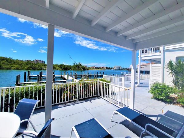 Waterfront Vacation Condo in Marco Island 3 Bedrooms