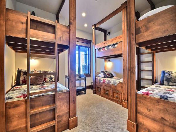 Chic Five Bedroom Vacation Home in Park City Ski In Ski Out