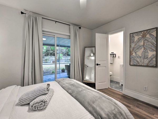 Lovely Sarasota 4 Bedroom Vacation Home Sleeps 8 Guests