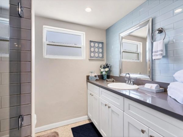 Lovely Sarasota 4 Bedroom Vacation Home Sleeps 8 Guests