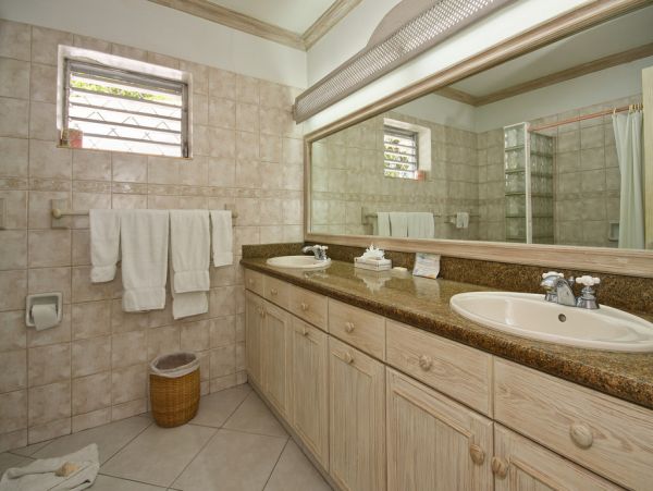 Barbados Home 1004010