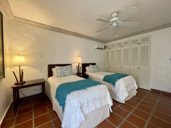 Barbados Home 1004068