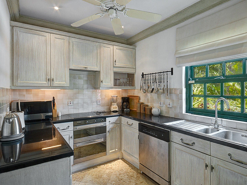 Barbados Home 1004085