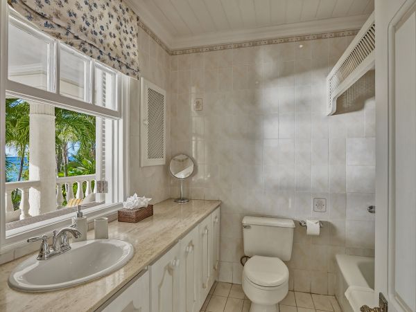 Barbados Home 1004102