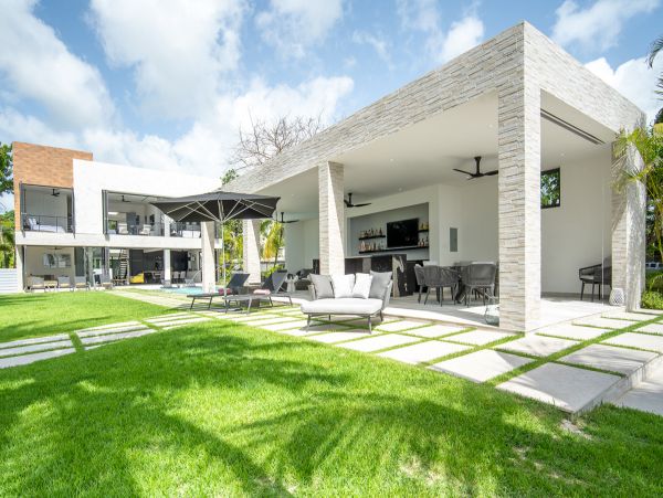 Barbados Home 1004111