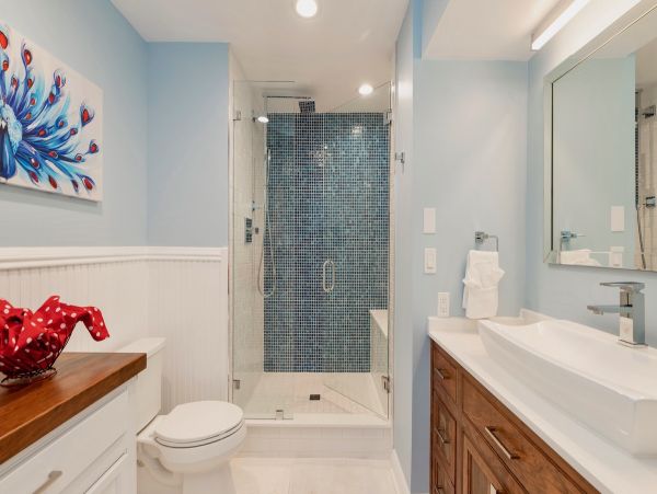 Key West Gorgeous Two Bedroom Vacation Condo Walk To Beach