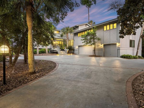 Oceanfront Six-Bedroom Home With Private Pool in Hilton Head