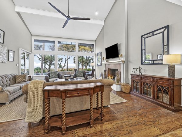 Oceanfront Six-Bedroom Home With Private Pool in Hilton Head