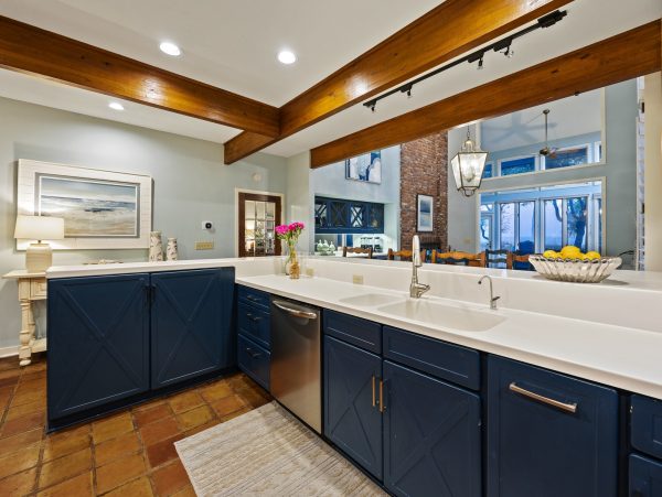 Oceanfront Six-Bedroom Home With Private Pool in Hilton Head