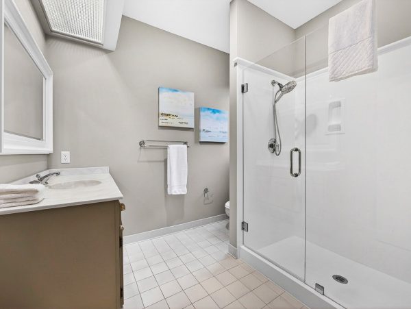 Oceanfront Six-Bedroom Home With Private Pool in Hilton Head