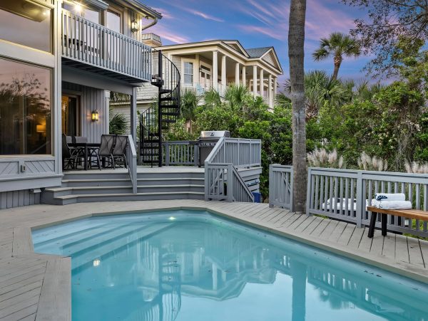 Oceanfront Six-Bedroom Home With Private Pool in Hilton Head