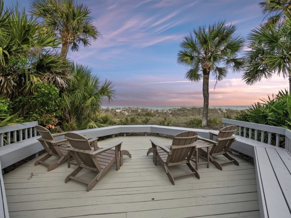 Oceanfront Six-Bedroom Home With Private Pool in Hilton Head