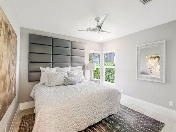 Walk to Beach Marco Island Vacation Home Sleeps Eight Guests