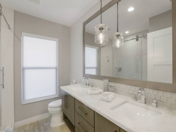 Walk to Beach Marco Island Vacation Home Sleeps Eight Guests