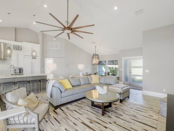 Walk to Beach Marco Island Vacation Home Sleeps Eight Guests