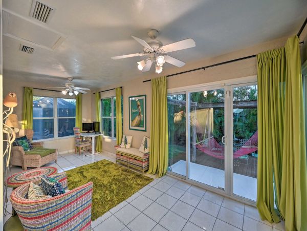 A Rare Walk to the Beach Vacation Rental Home Marco Island