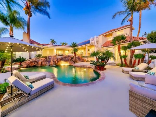 Exquisite La Jolla Vacation Pool Home 8 Bedrooms Sleeps 19