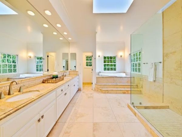Exquisite La Jolla Vacation Pool Home 8 Bedrooms Sleeps 19