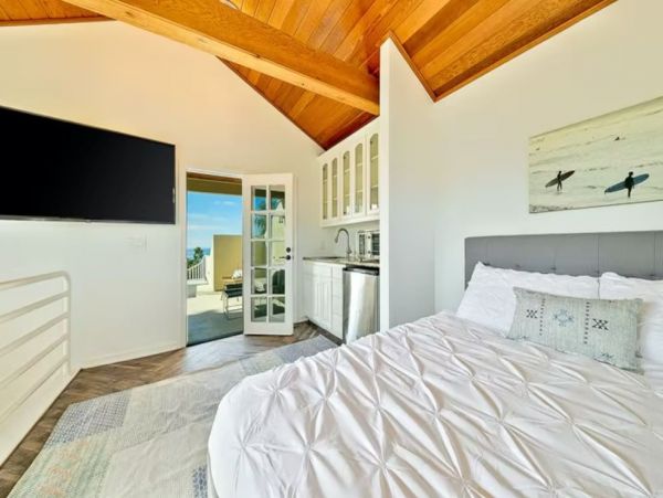 Exquisite La Jolla Vacation Pool Home 8 Bedrooms Sleeps 19