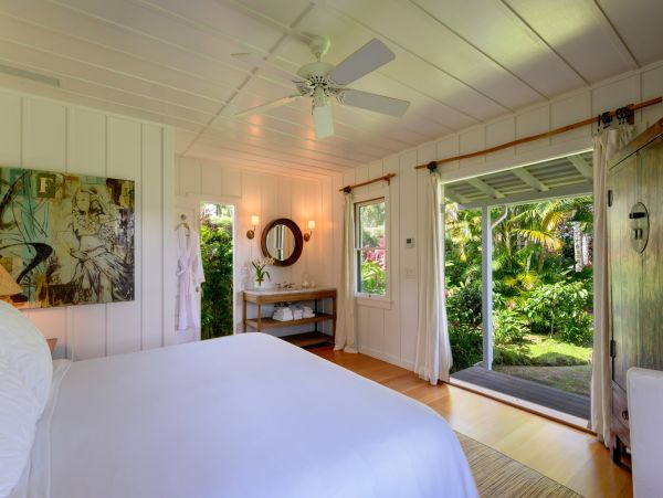 Hanalei Four Bedroom Beachfront Vacation Rental Home