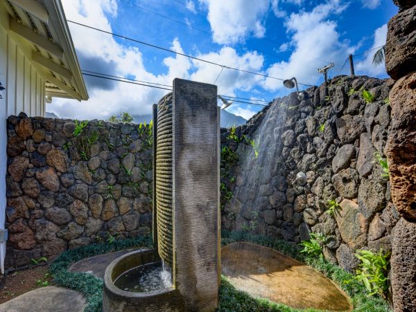 Hanalei Four Bedroom Beachfront Vacation Rental Home