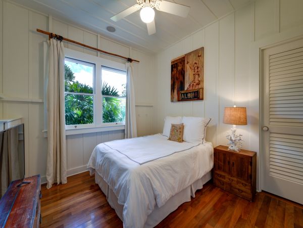 Hanalei Four Bedroom Beachfront Vacation Rental Home