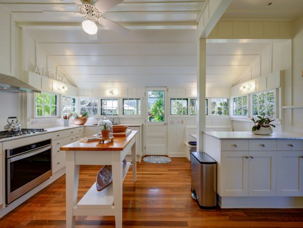 Hanalei Four Bedroom Beachfront Vacation Rental Home