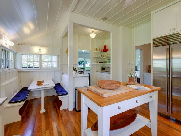 Hanalei Four Bedroom Beachfront Vacation Rental Home