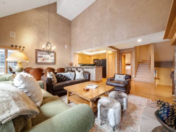 Beaver Creek Vacation Villa - Ski in Ski out