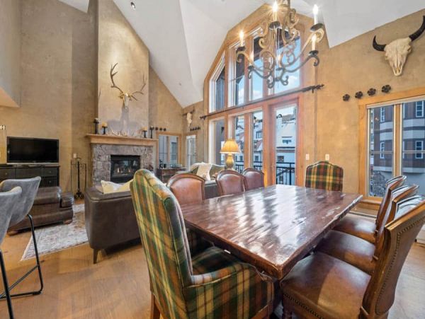 Beaver Creek Vacation Villa - Ski in Ski out