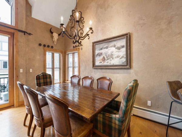 Beaver Creek Vacation Villa - Ski in Ski out