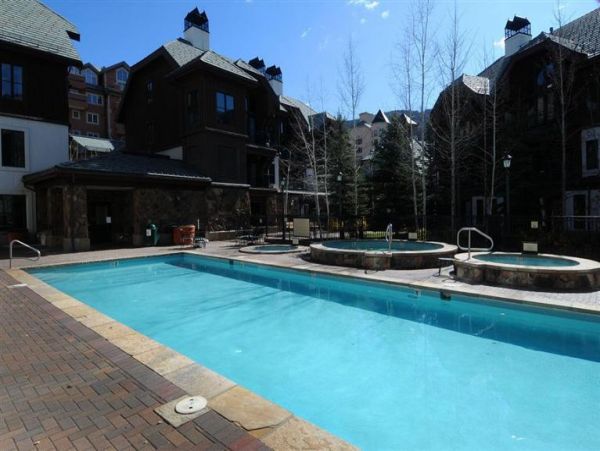 Beaver Creek Vacation Villa - Ski in Ski out