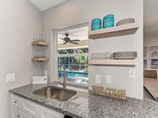 Venice Vacation Home Three Bedrooms with Pool Sleeps Six