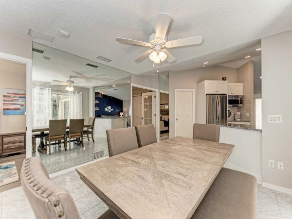 Venice Vacation Home Three Bedrooms with Pool Sleeps Six