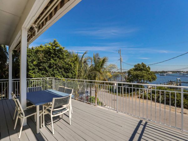 Bradenton Beach Luxury Vacation Pool Home Sleeps 8 Guests