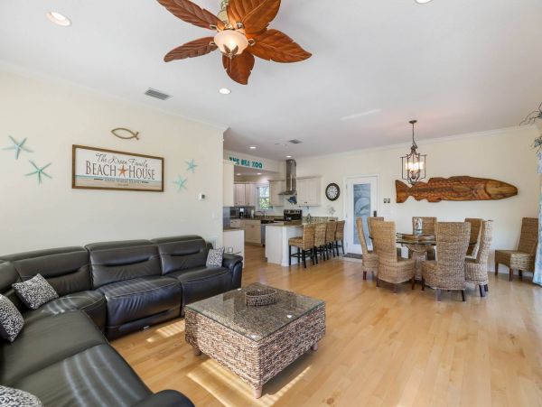 Bradenton Beach Luxury Vacation Pool Home Sleeps 8 Guests