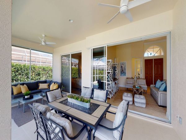 Three Bedroom Plus Den Luxury Vacation Home in Marco Island