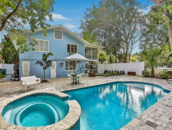 Holmes Beach Vacation Home with Private Pool 3 Bedrooms