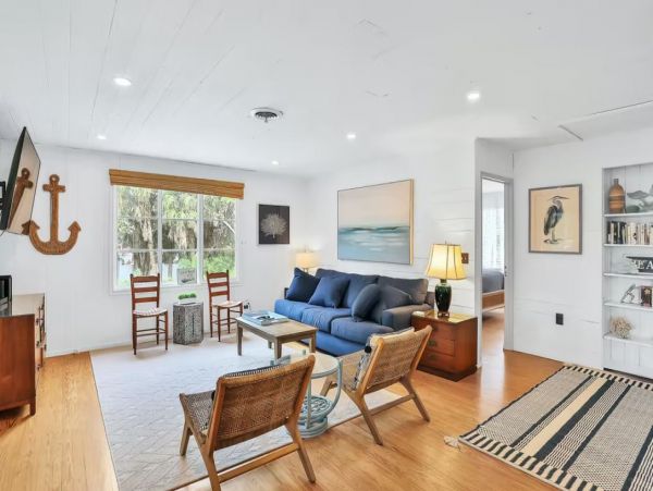 Holmes Beach Vacation Home with Private Pool 3 Bedrooms