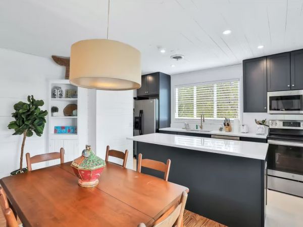Holmes Beach Vacation Home with Private Pool 3 Bedrooms