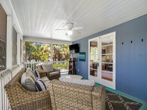 Holmes Beach Vacation Home with Private Pool 3 Bedrooms