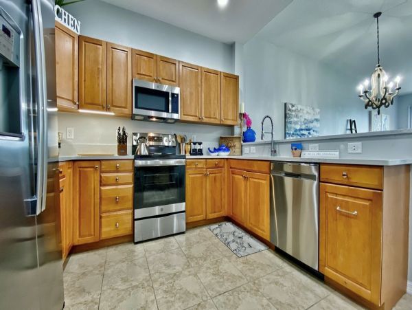 Clearwater Vacation Condo Three bedrooms Gulf Views Sleeps 8
