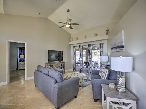 Cape Coral Vacation Home With Private Pool Sleeps 11 Guests
