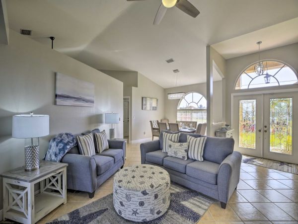 Cape Coral Vacation Home With Private Pool Sleeps 11 Guests