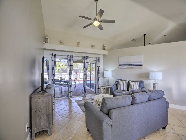 Cape Coral Vacation Home With Private Pool Sleeps 11 Guests