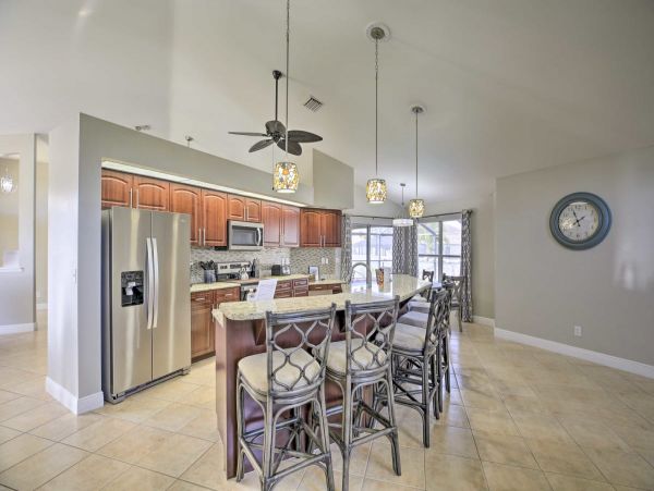 Cape Coral Vacation Home With Private Pool Sleeps 11 Guests