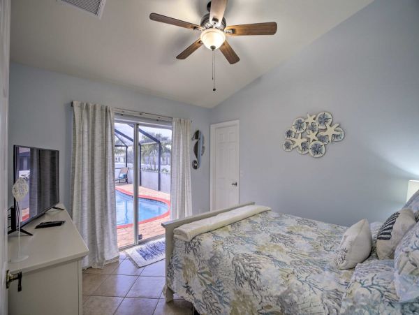 Cape Coral Vacation Home With Private Pool Sleeps 11 Guests