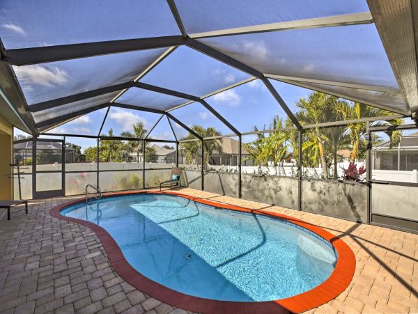 Cape Coral Vacation Home With Private Pool Sleeps 11 Guests