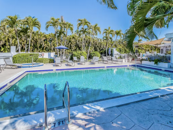 Marco Island Vaction Condo Two Bedroom