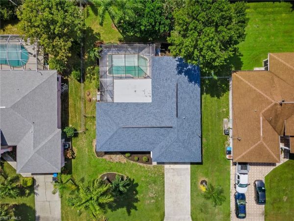 Charming Vacation Home in Cape Coral 8 Guests with Pool